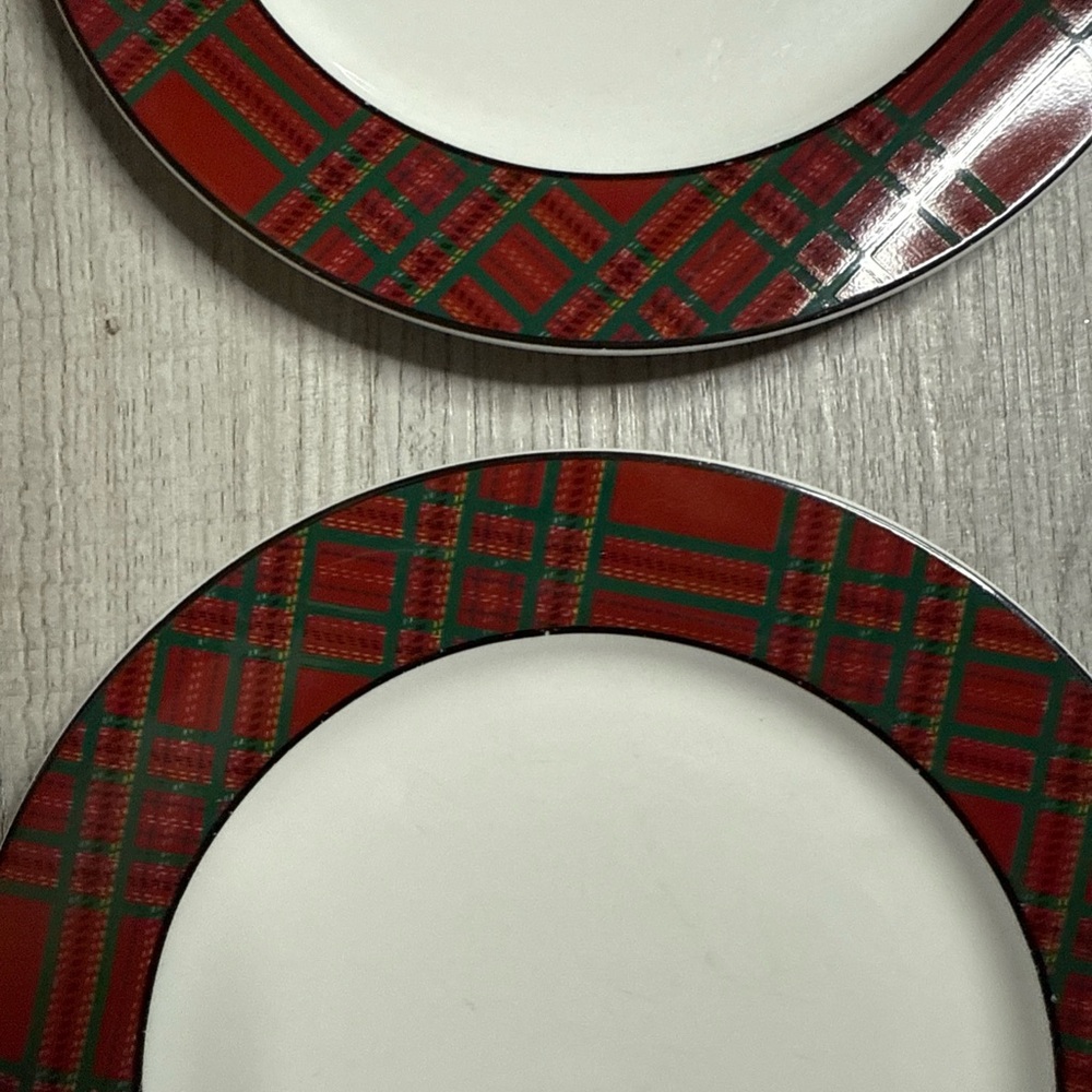 Bombay Red green plaid tartan dessert bread plate set of 2 -RETIRED holiday